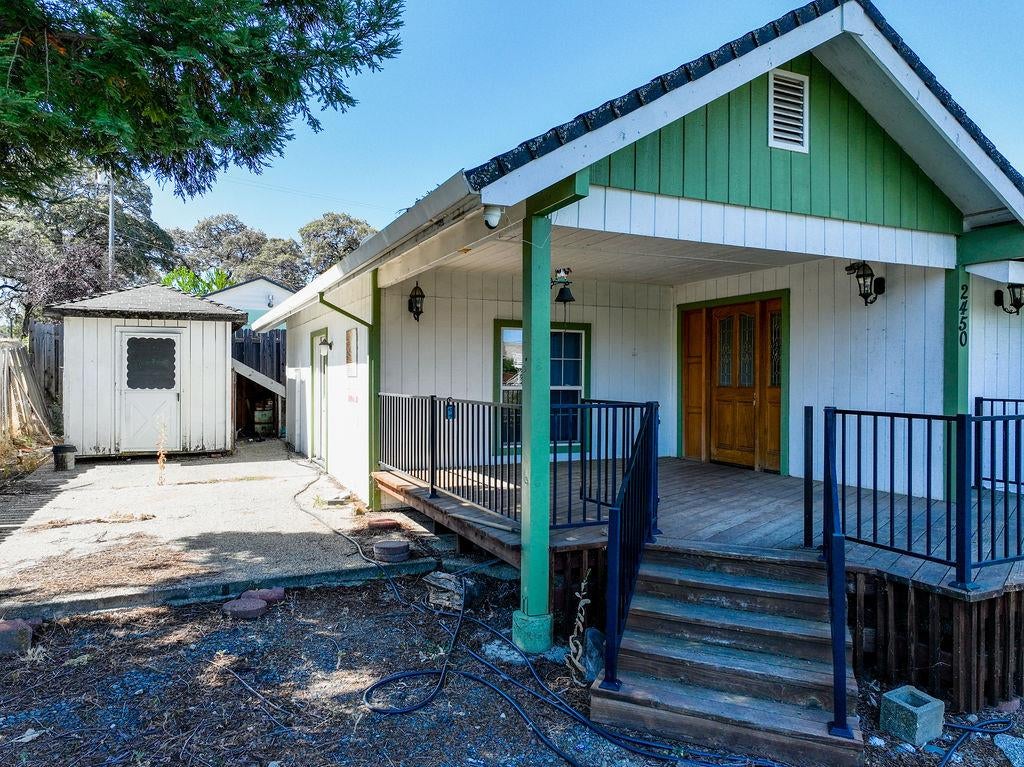 2450 Cottage Drive