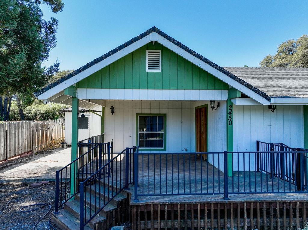 2450 Cottage Drive