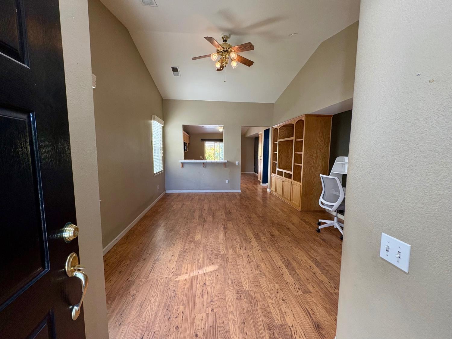 2315 Gallery Drive