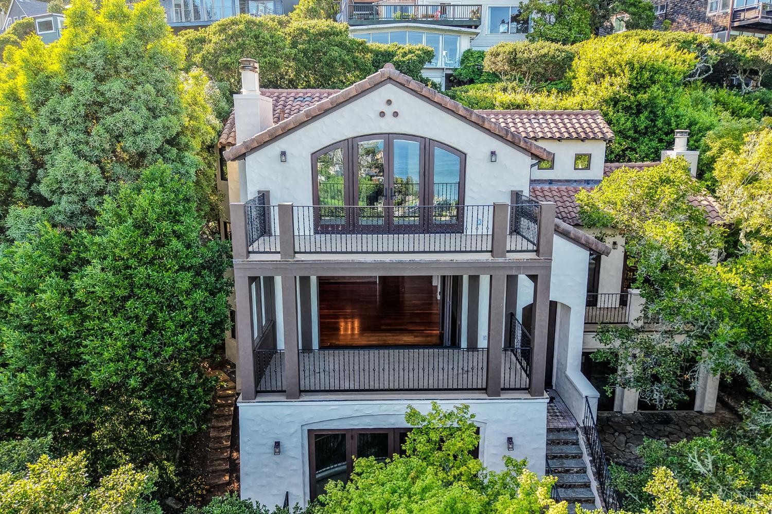 137 Crescent Avenue