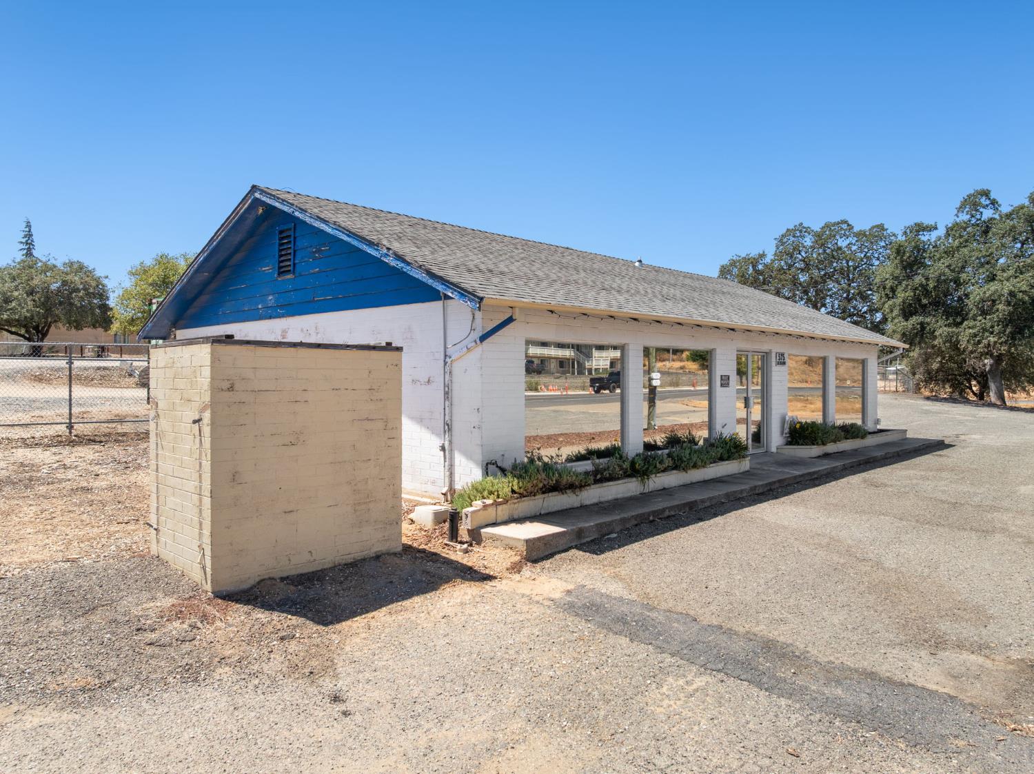 575 N Main Street
