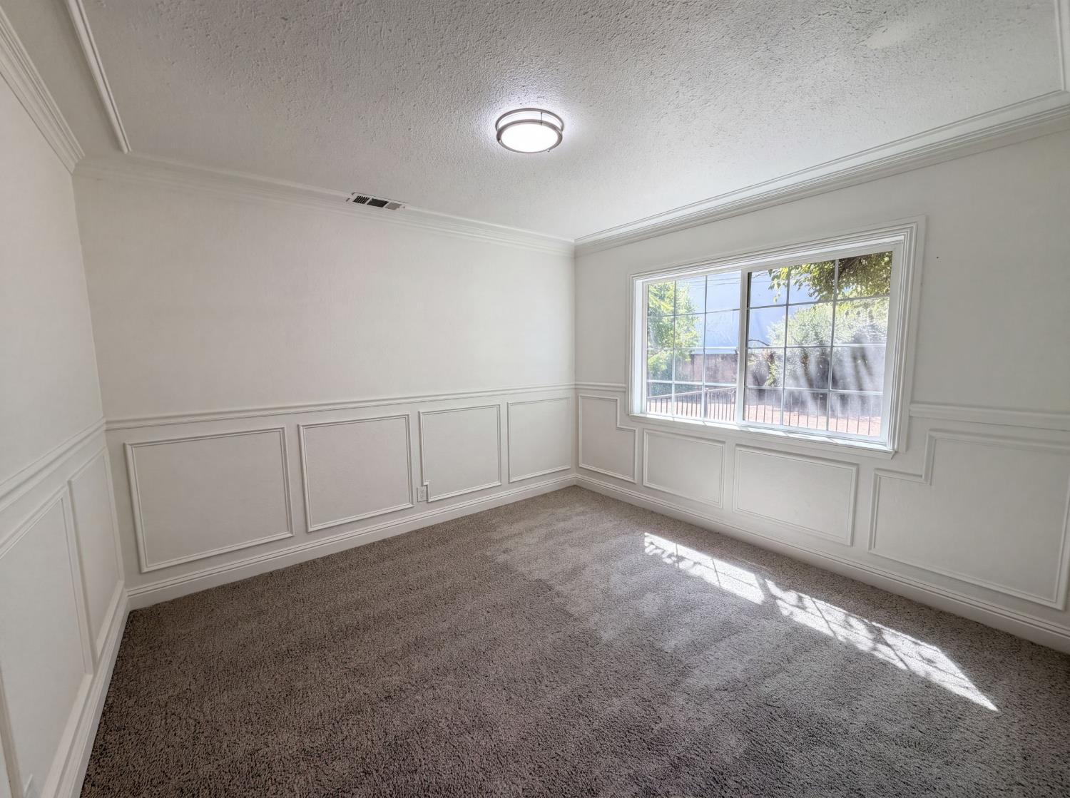 209 Bryan Avenue