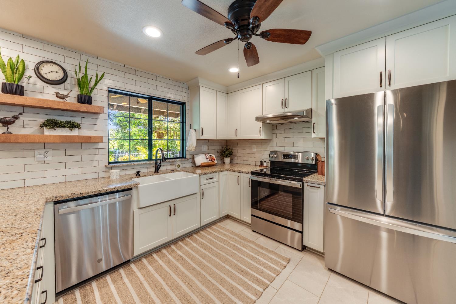 1150 Itow Court