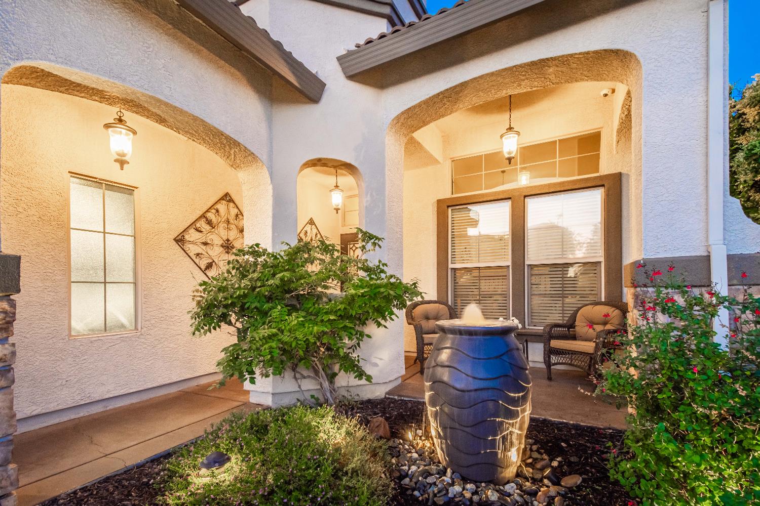 1524 Black Hawk Street