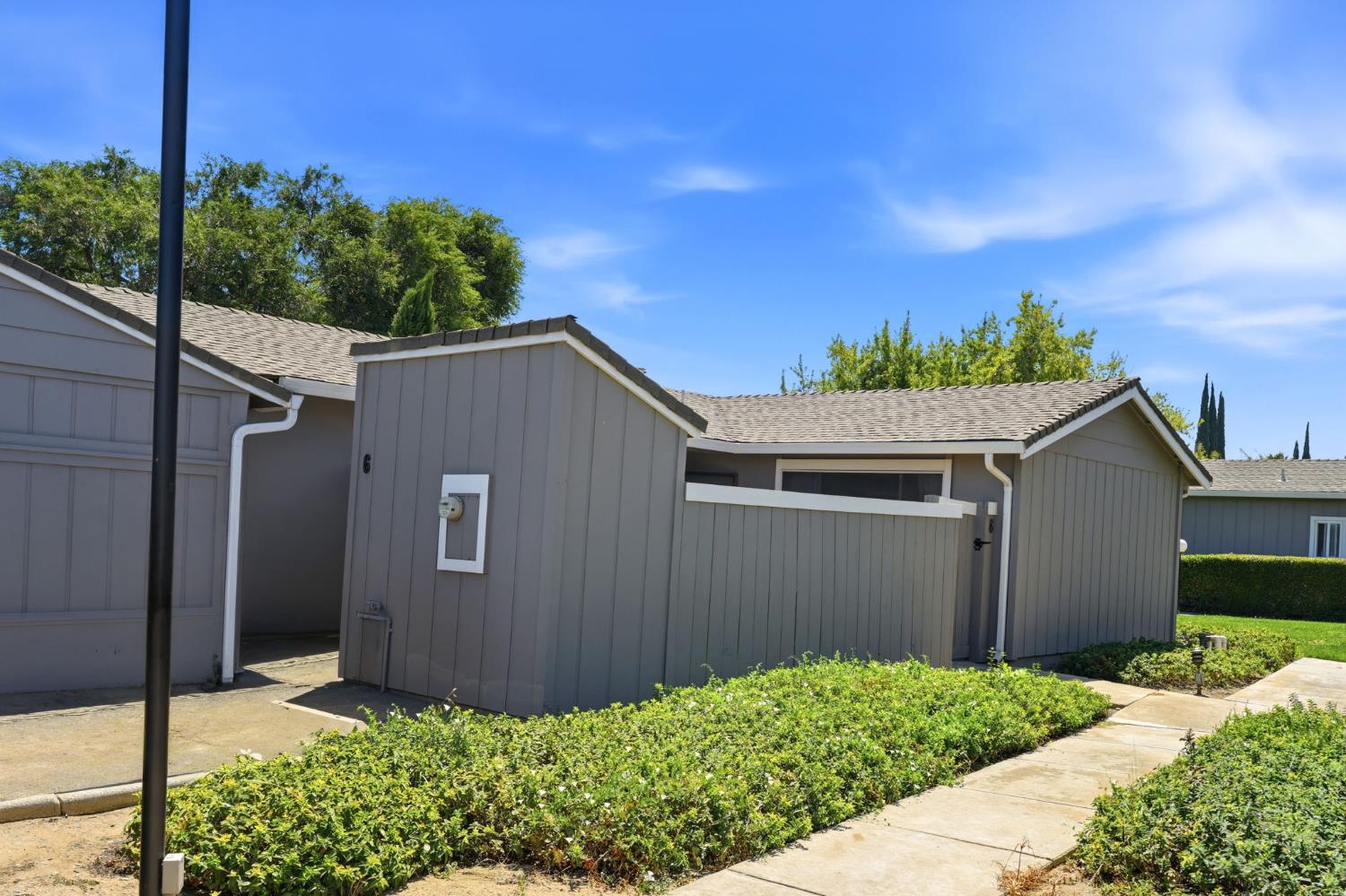 475 Peerless Way 6