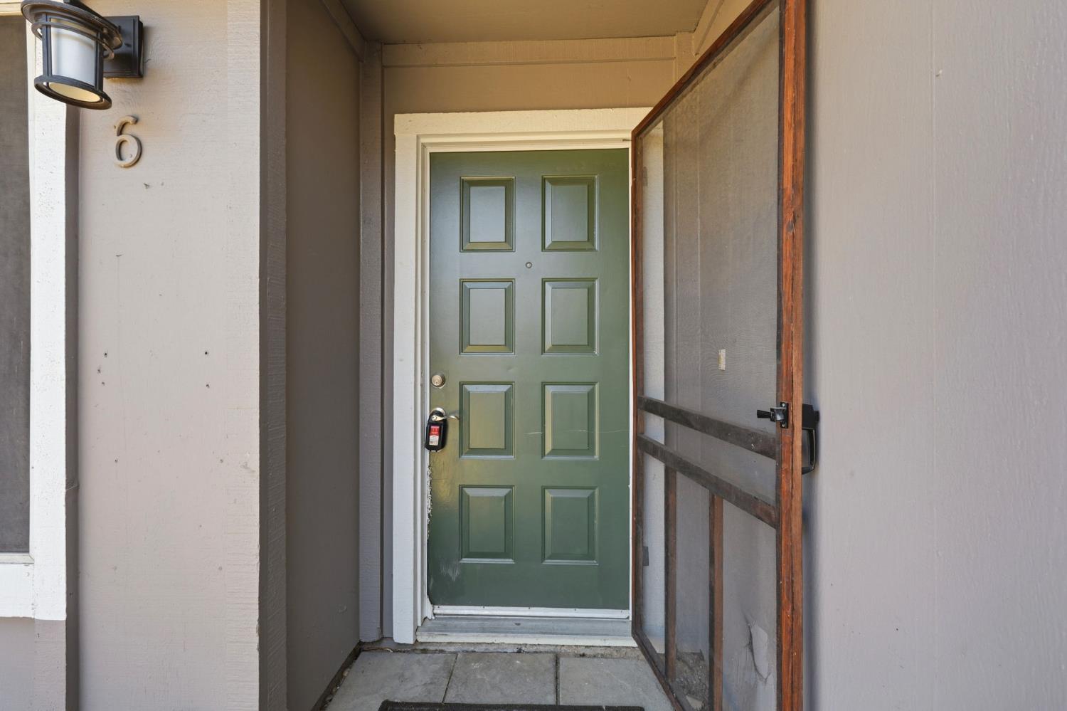 475 Peerless Way 6