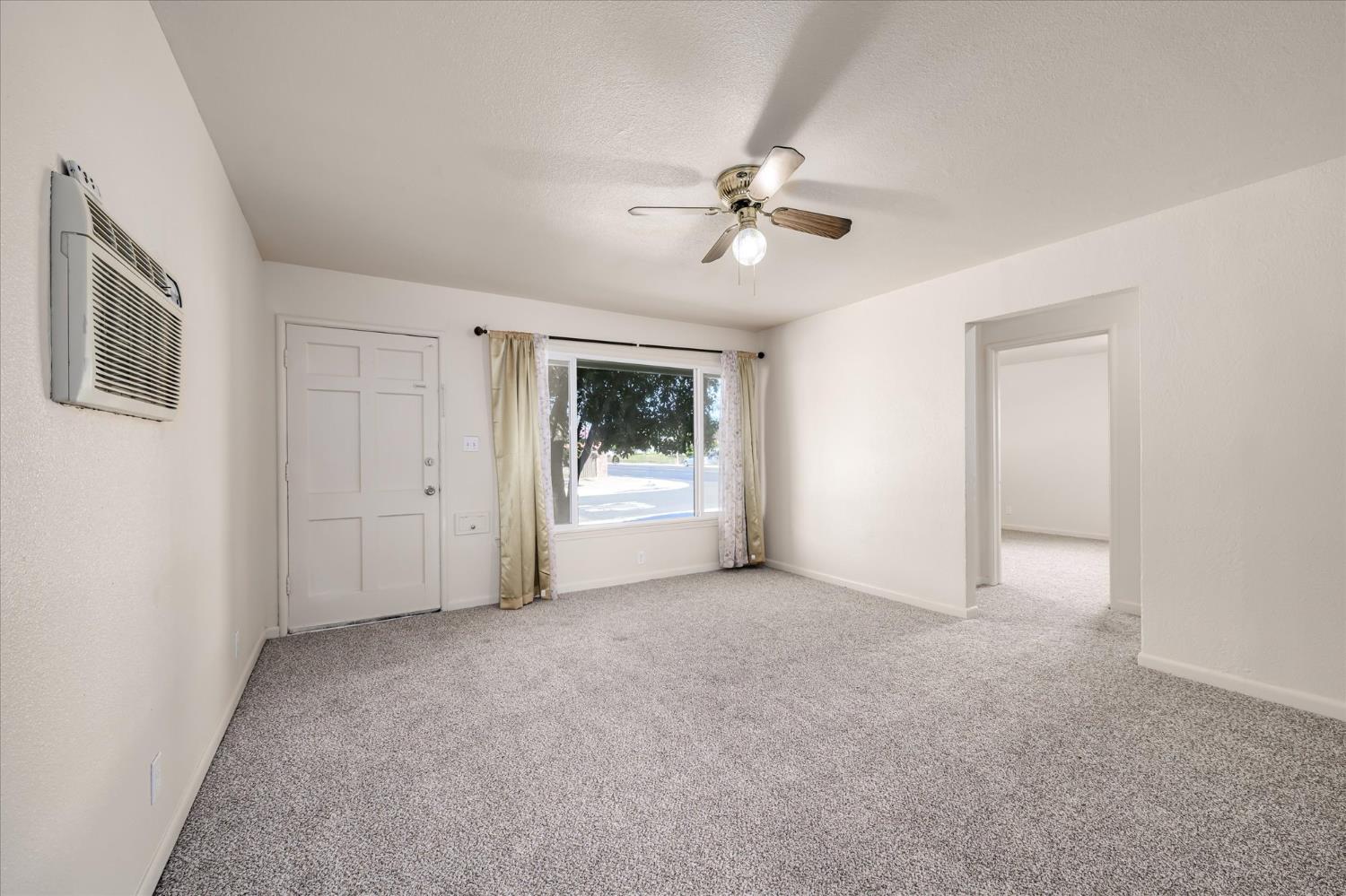 5601 Bonniemae Way