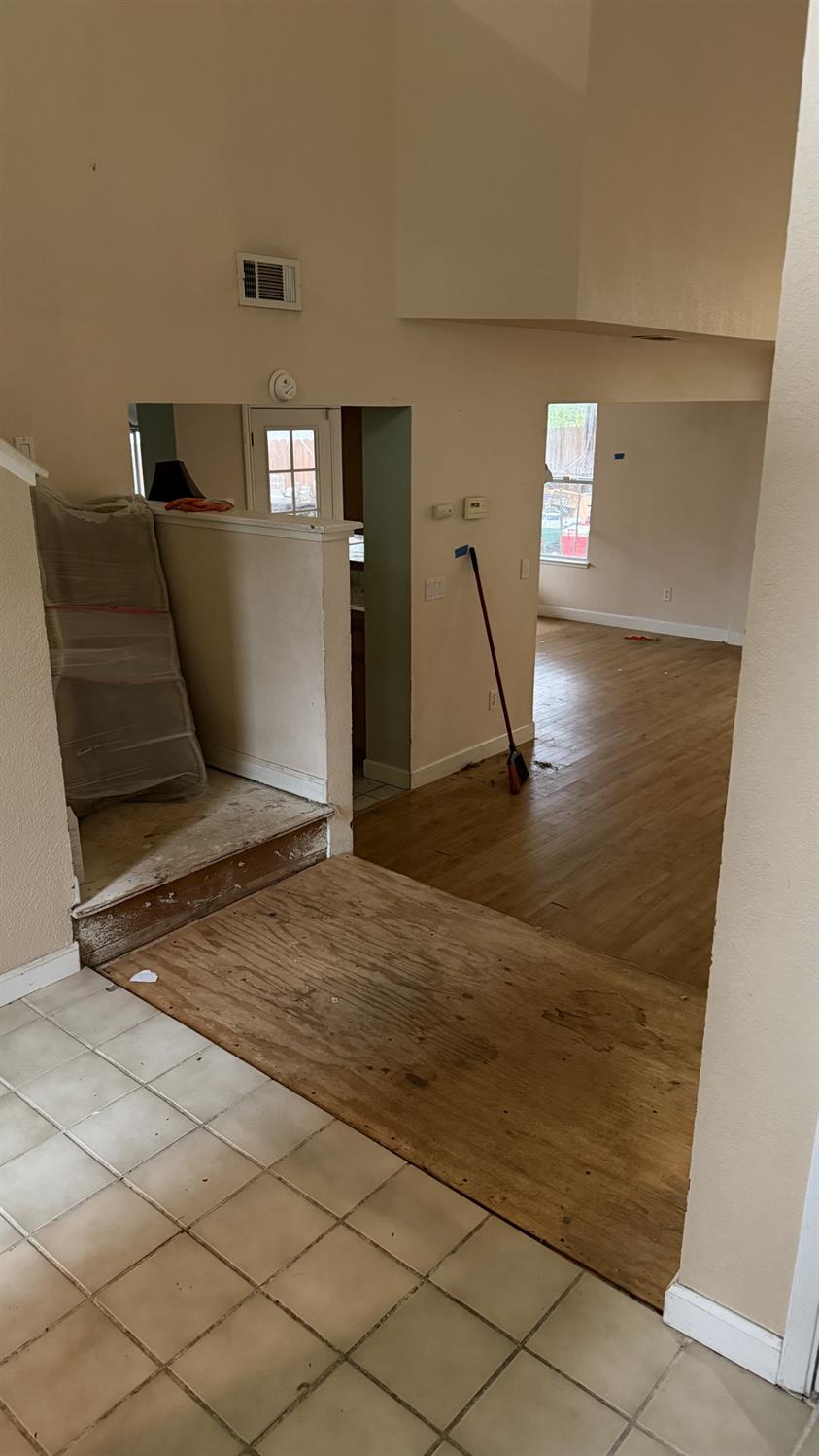 6606 Acropolis Street