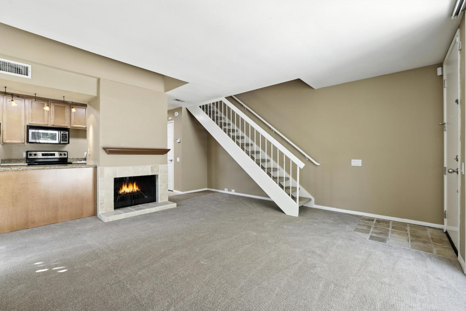 536 Woodside Oaks 4