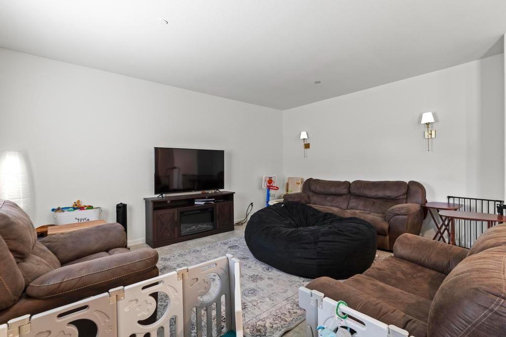 3194 Heather Drive