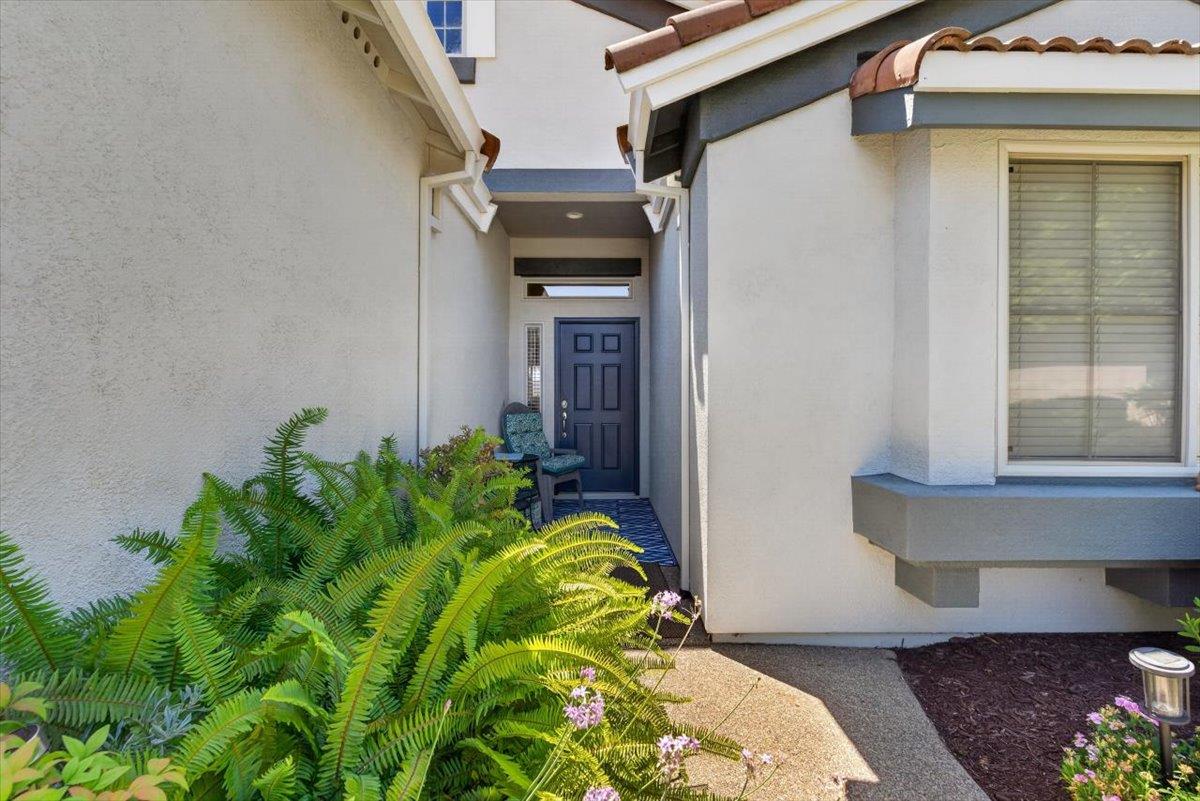 1772 Farmgate Lane