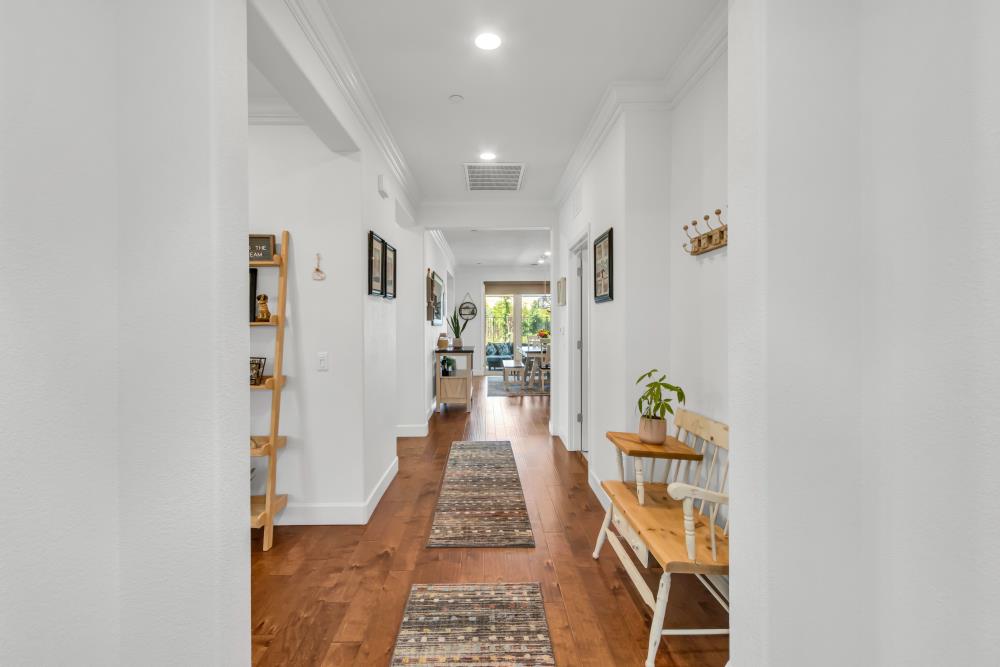 3118 Mission Canyon Drive