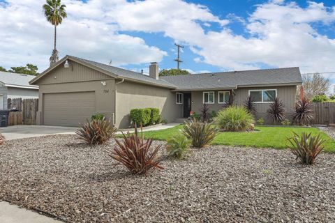 704 Woodrow Avenue, Modesto, CA 95350 - MLS#: 225033604
