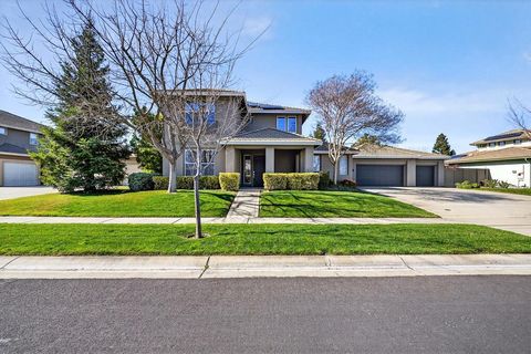 2090 Roy Ranch Way Plumas Lake CA 95961