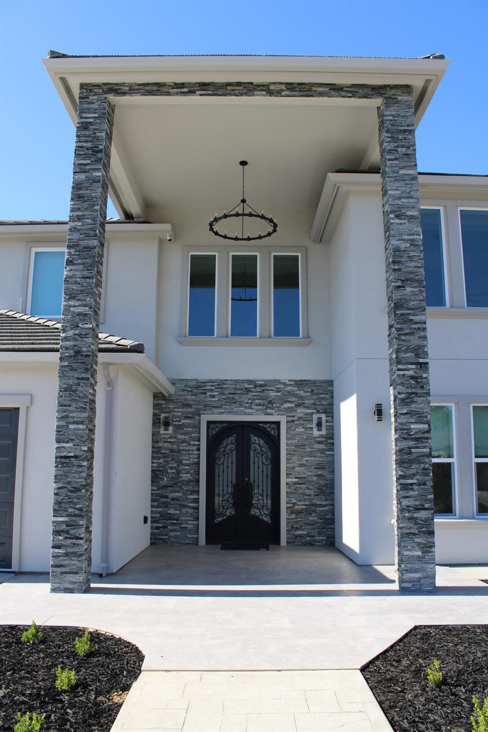2362 Interlaken Court
