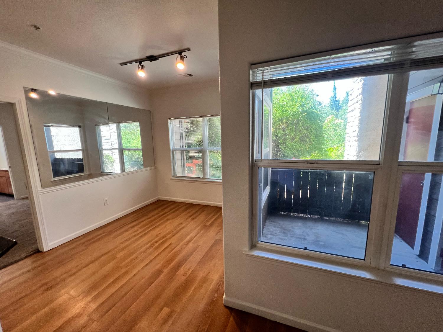 8434 Walerga Road 1114
