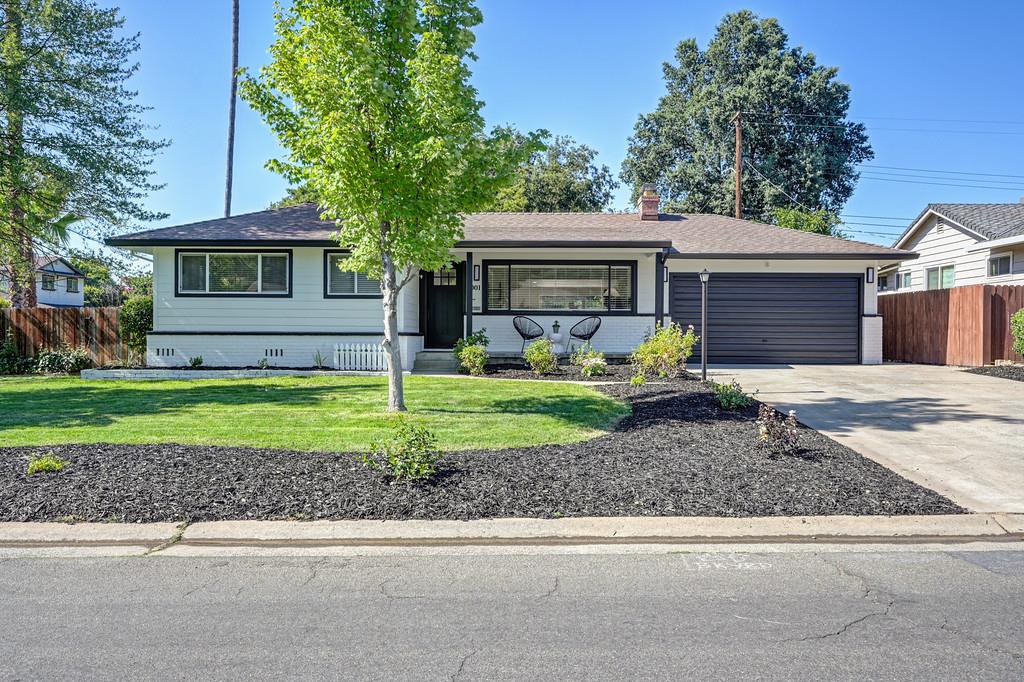 2001 Maryal Drive