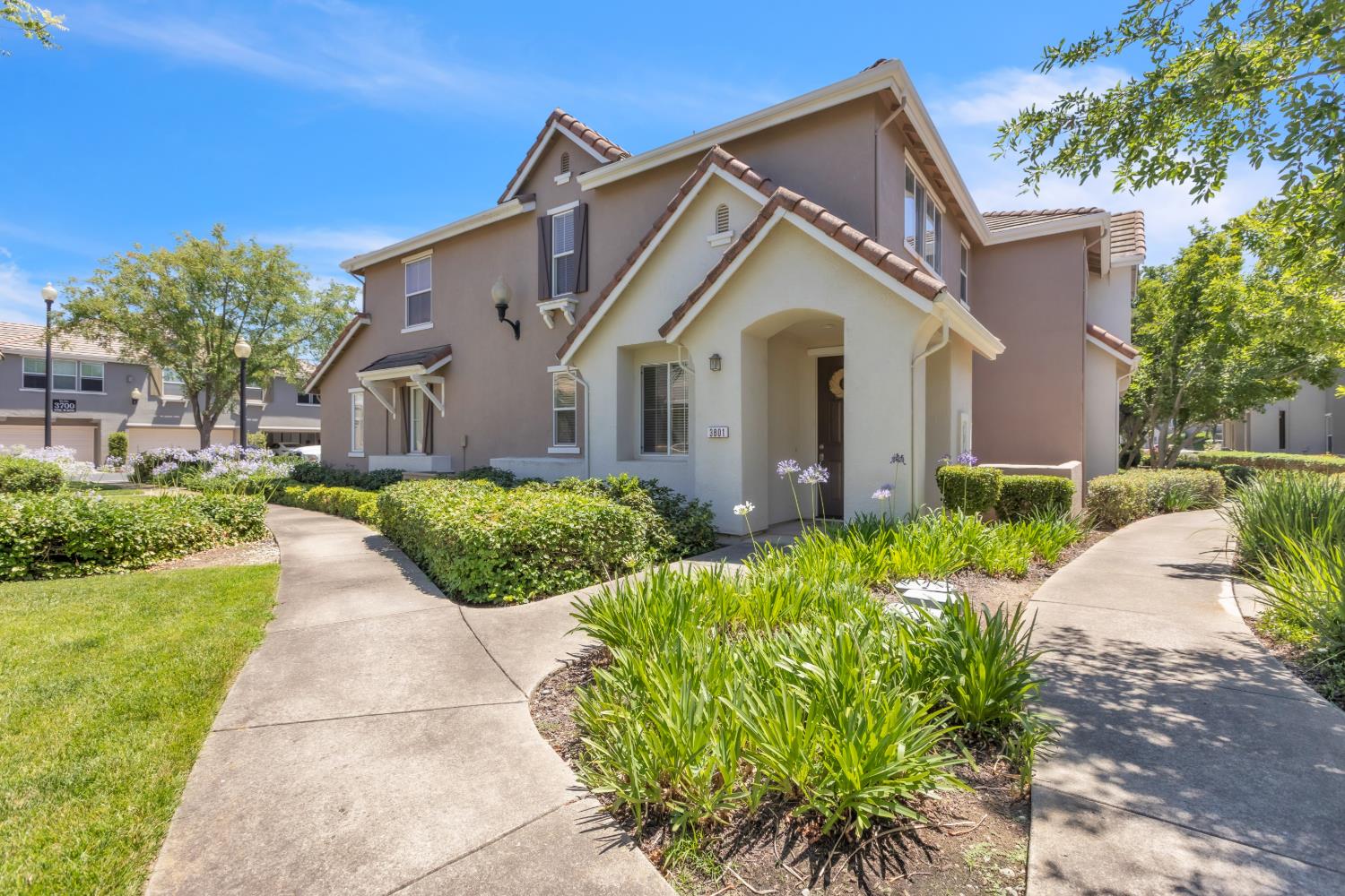 3801 Esplanade Circle