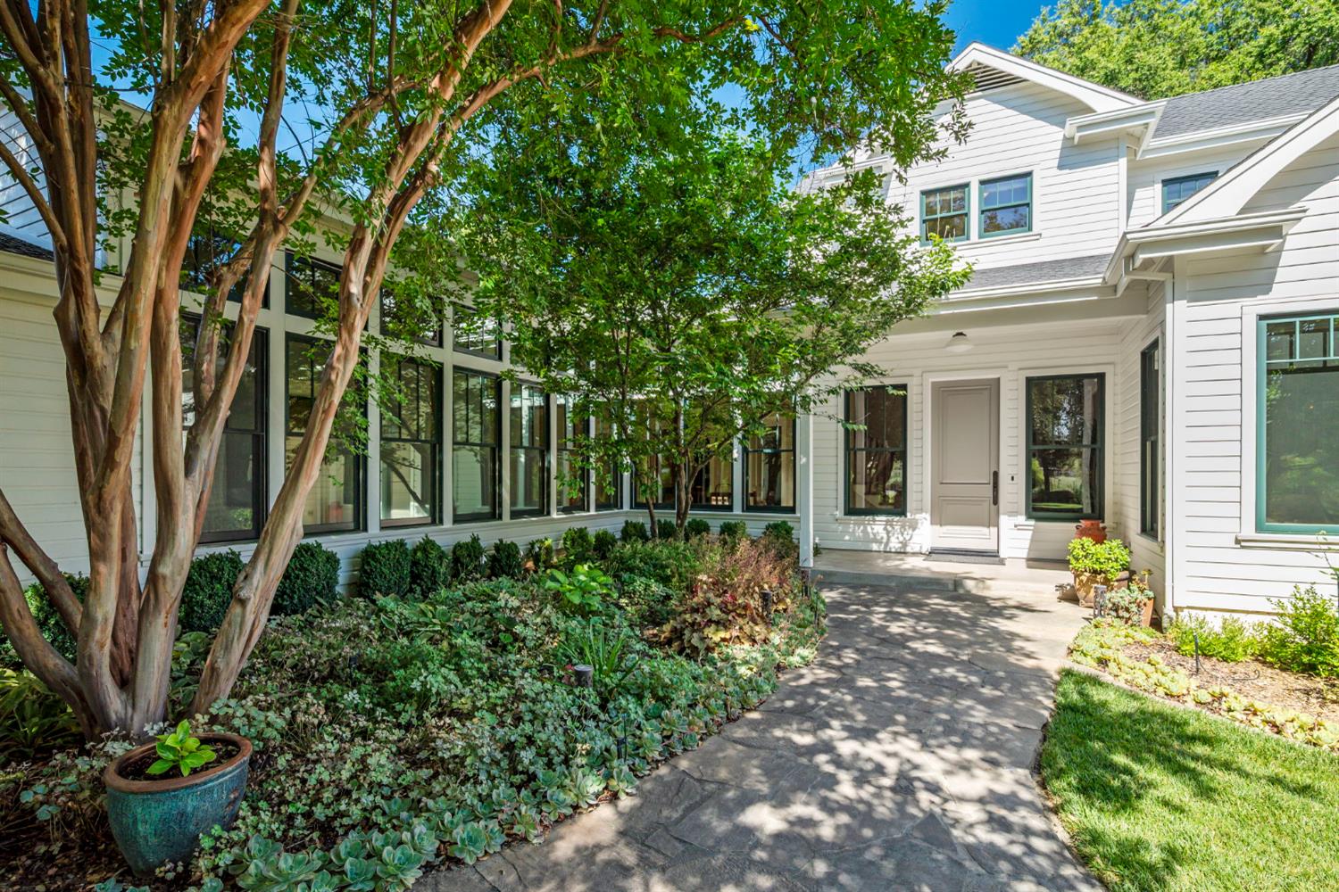 7407 Allen Lane
