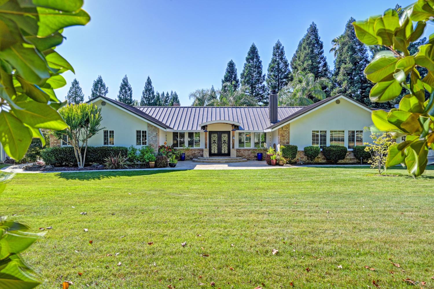 8990 Fargo Lane