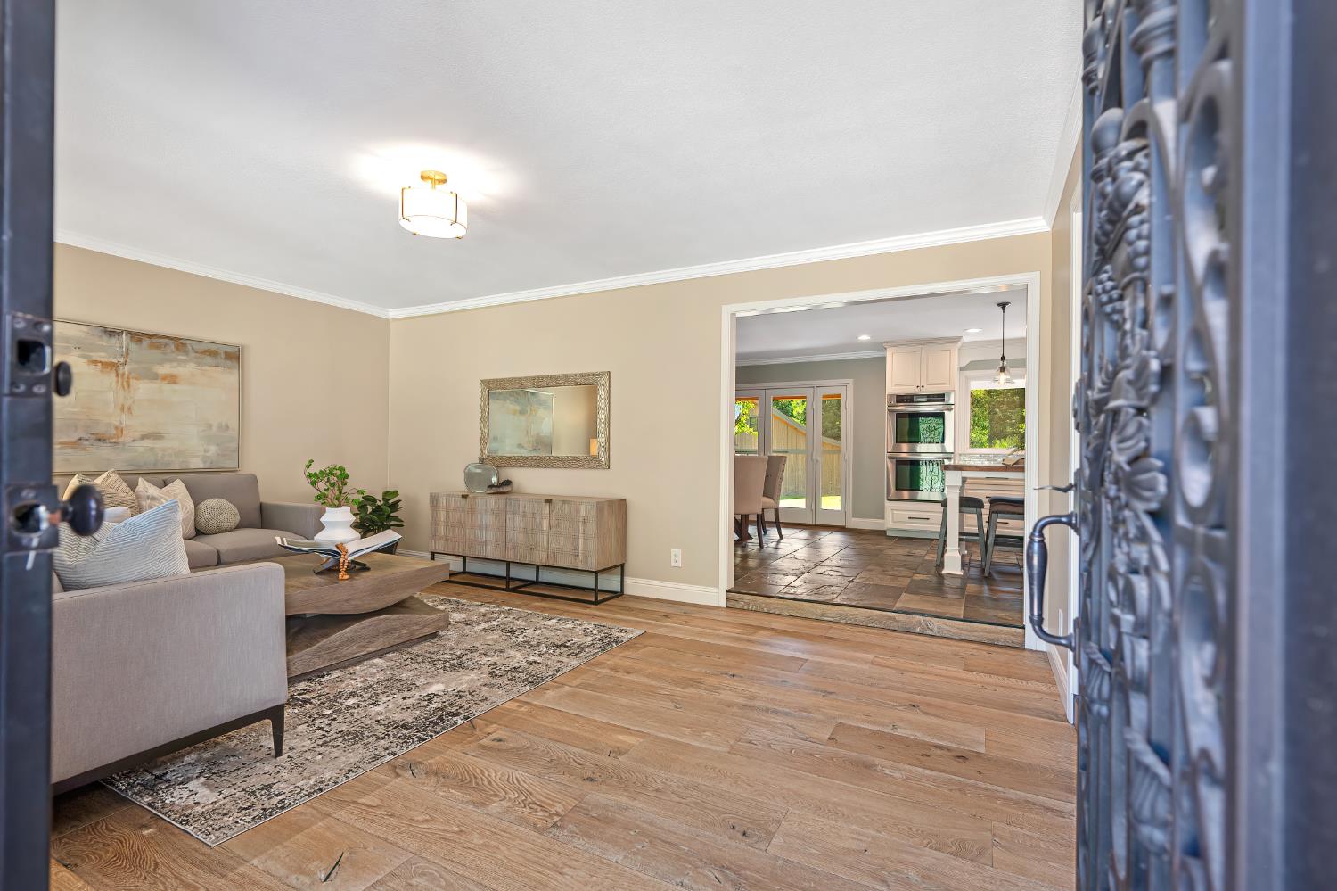 8990 Fargo Lane