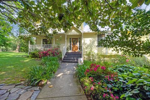 4516 New York Avenue Fair Oaks CA 95628