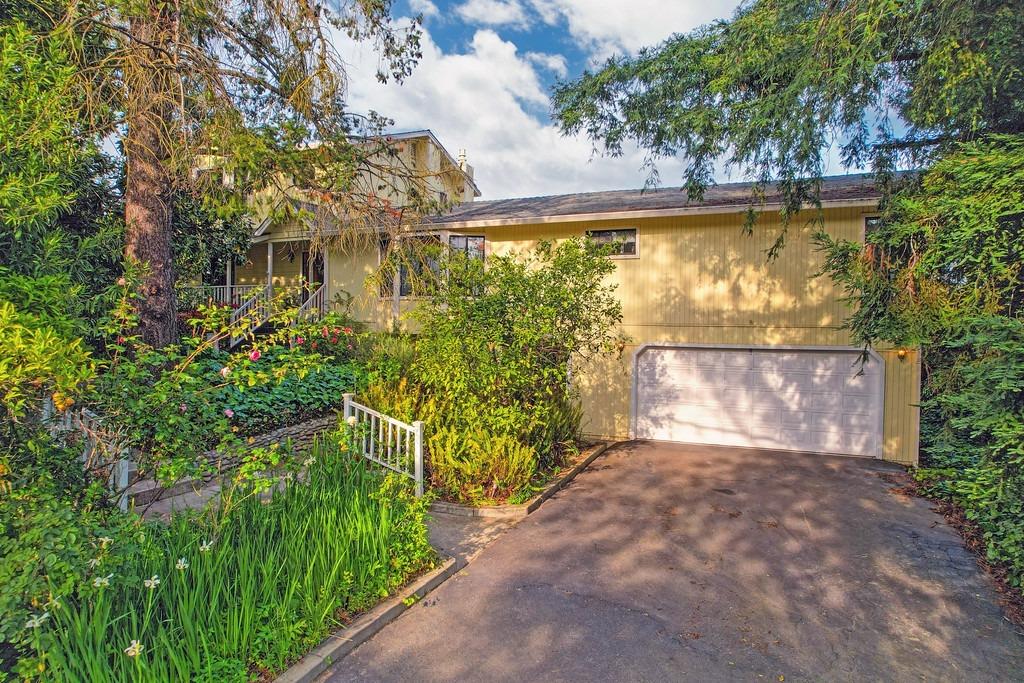 4516 New York Avenue