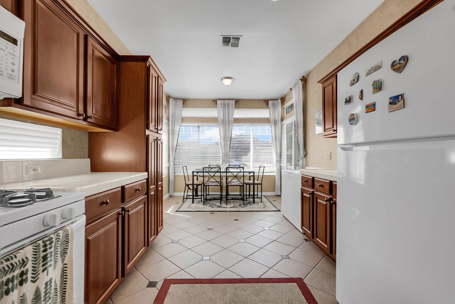 2865 Tulare Court - Photo 4