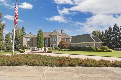 21649 N Des Moines Road Acampo CA 95220