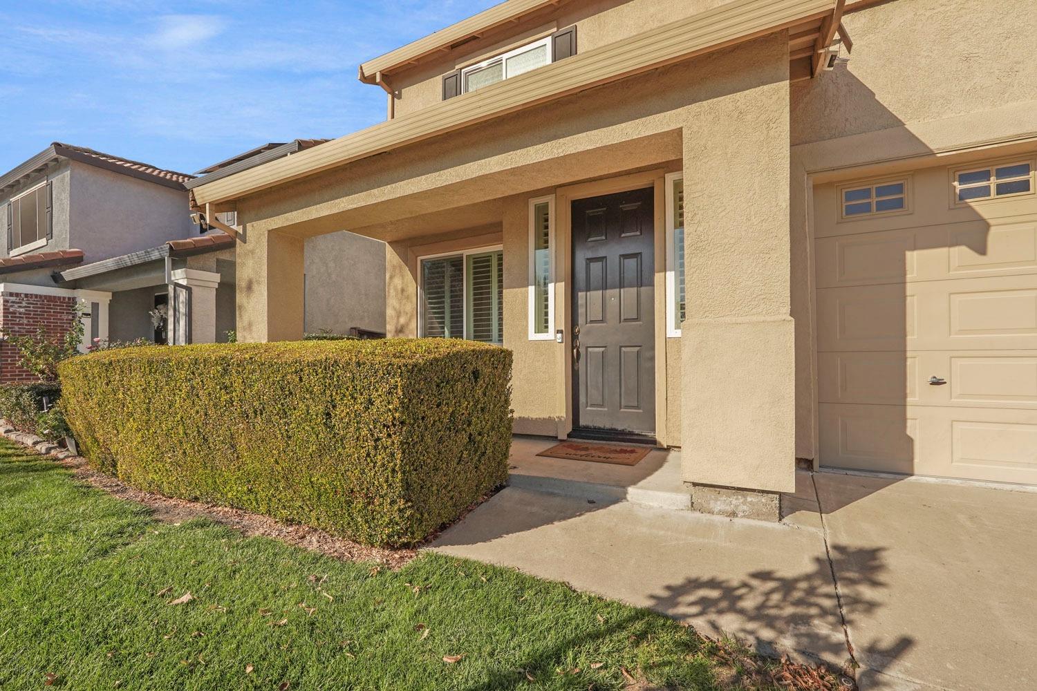 6439 Brook Hollow Circle