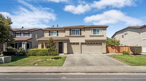 6439 Brook Hollow Circle Stockton CA 95219