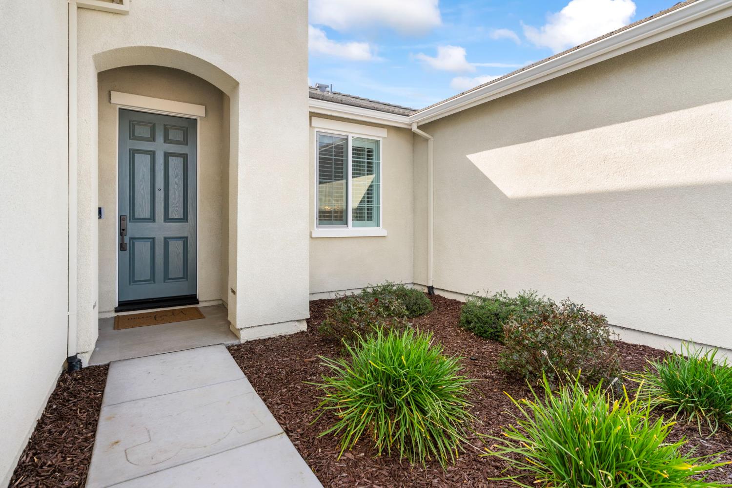 1125 Pearl Drive