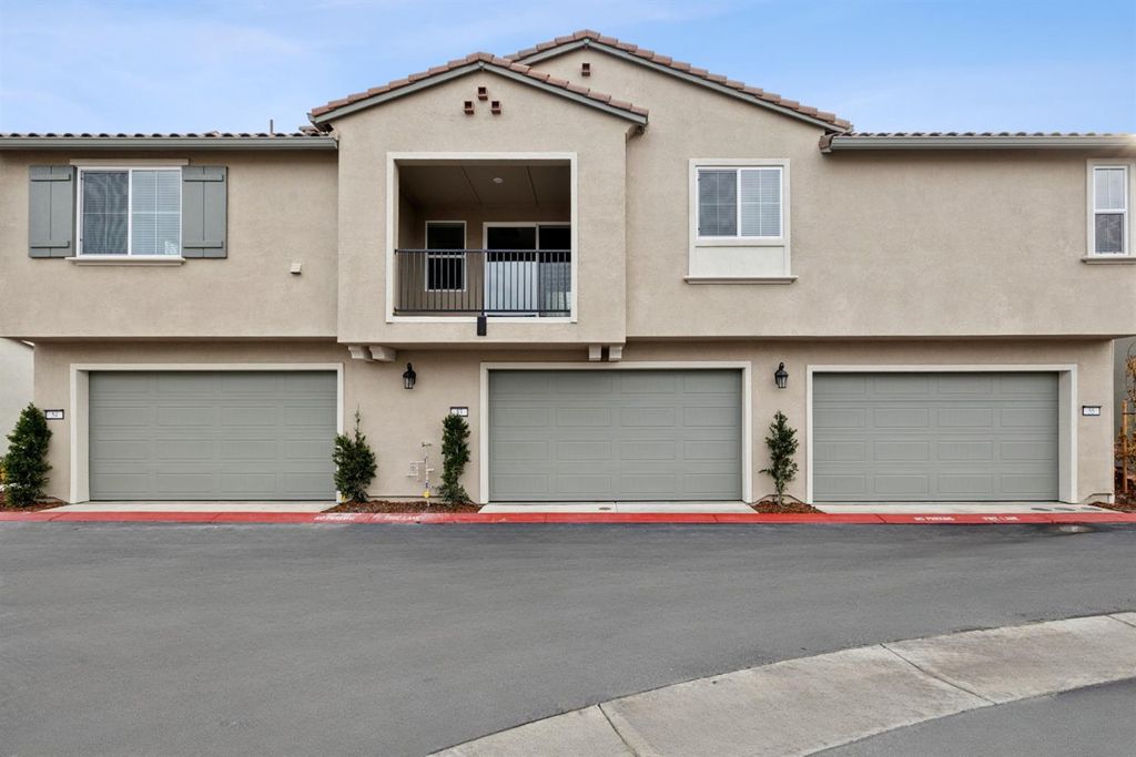 Photo of 14545 Southpointe Drive #53, Folsom, CA 95630 (MLS # 226006746)