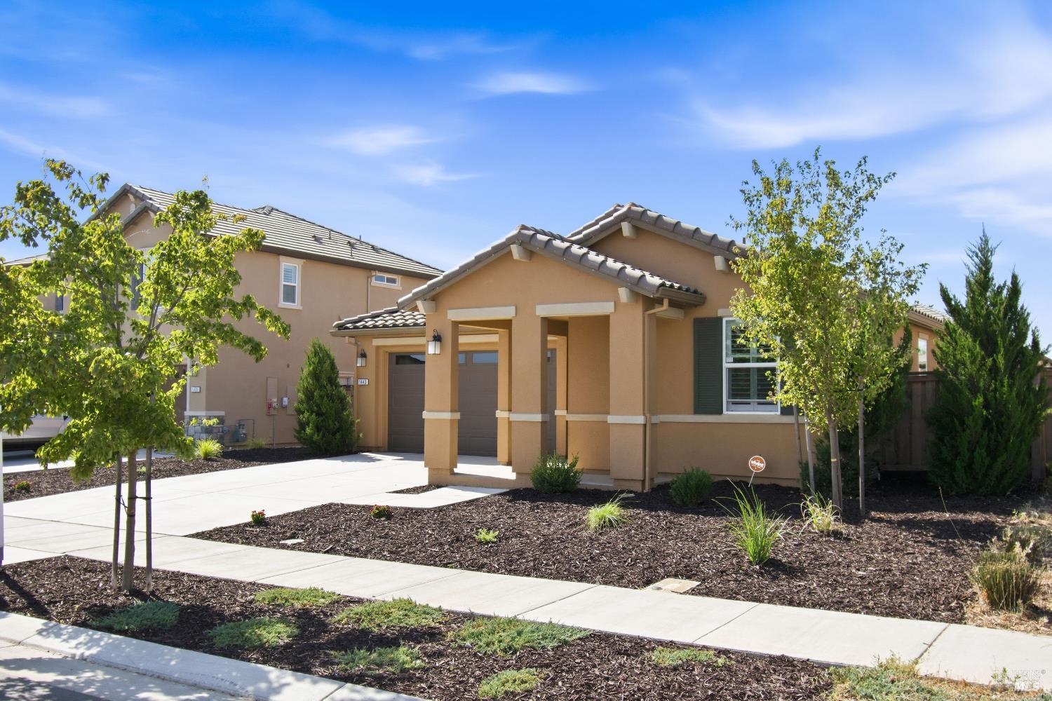 1445 Goldfield Lane