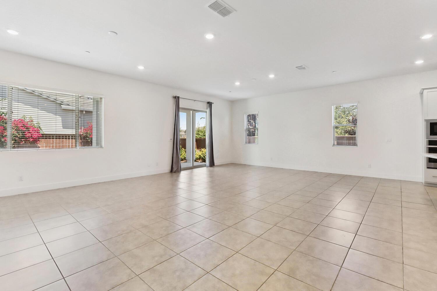 2209 Banks Drive