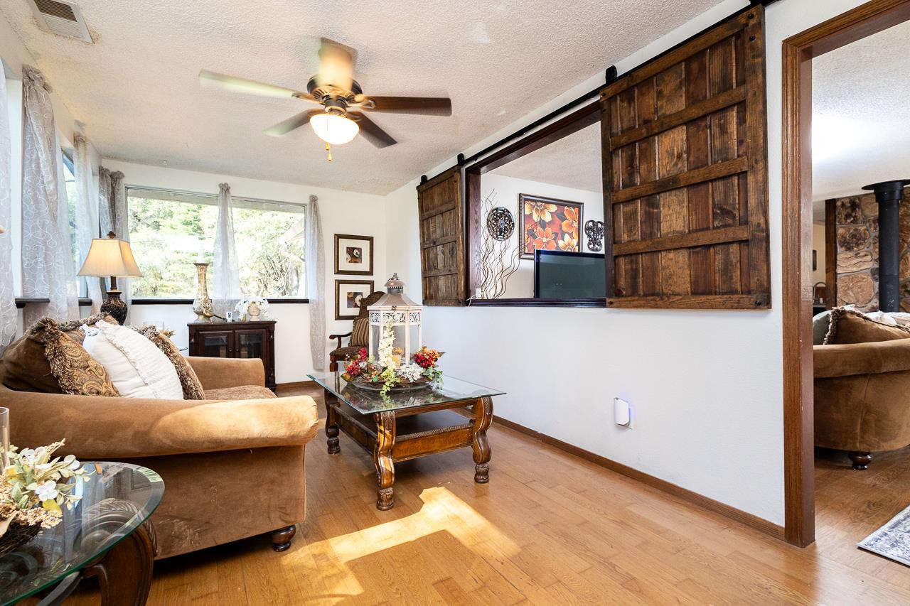 6233 Silver Ridge Lane