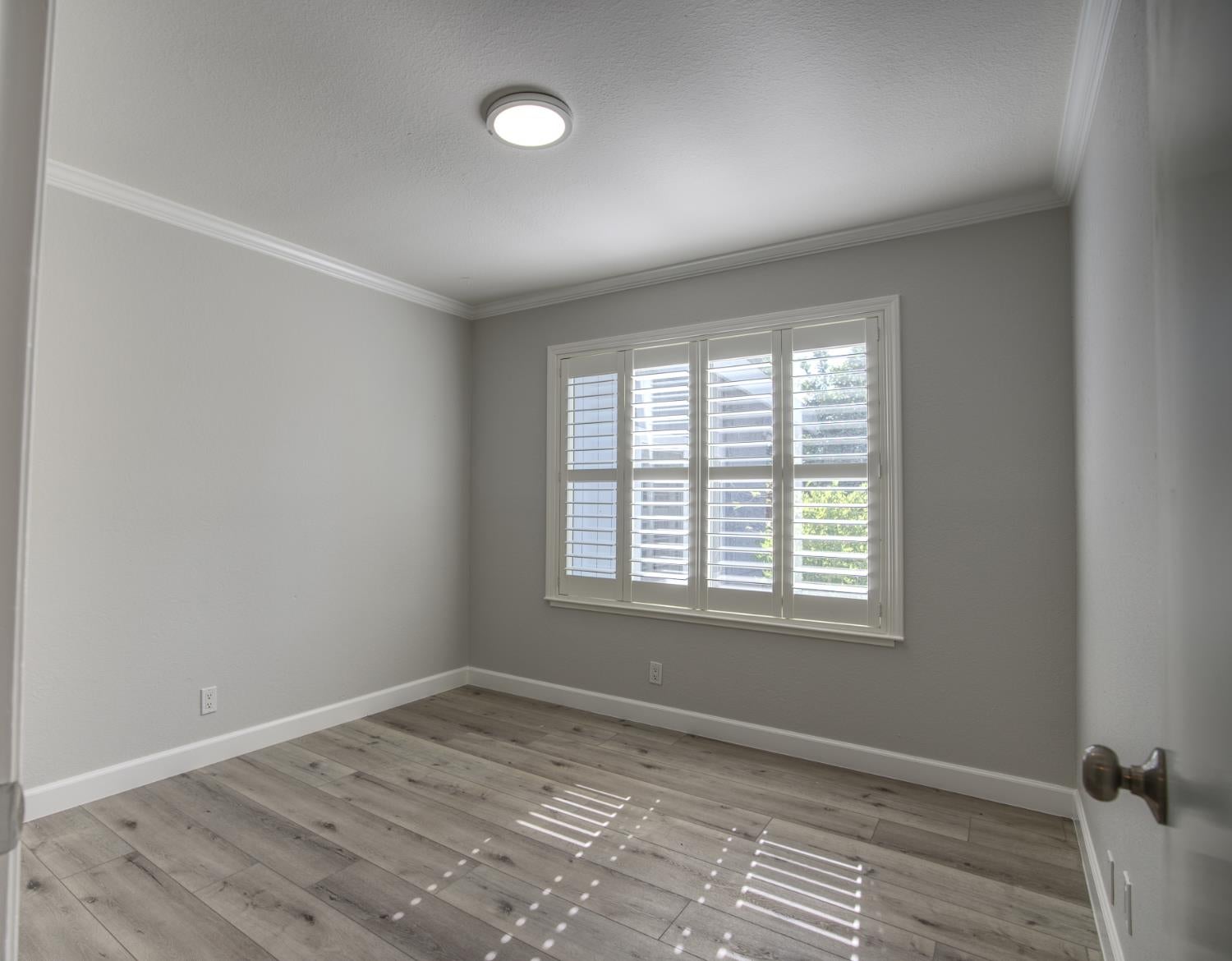 252 Bluefield Drive