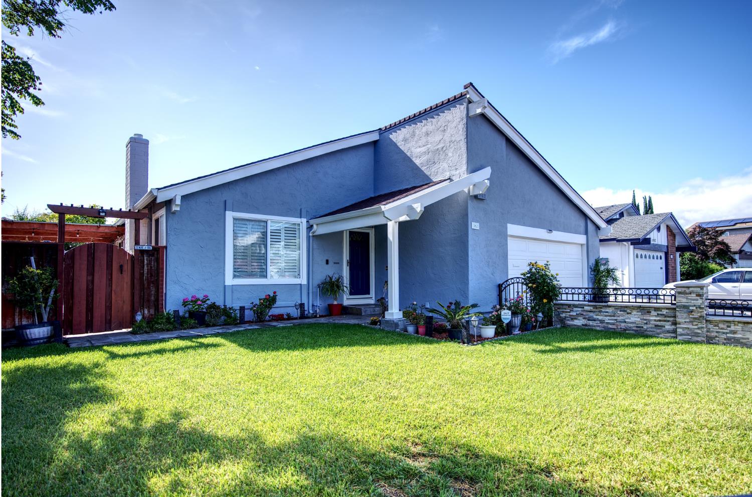 252 Bluefield Drive