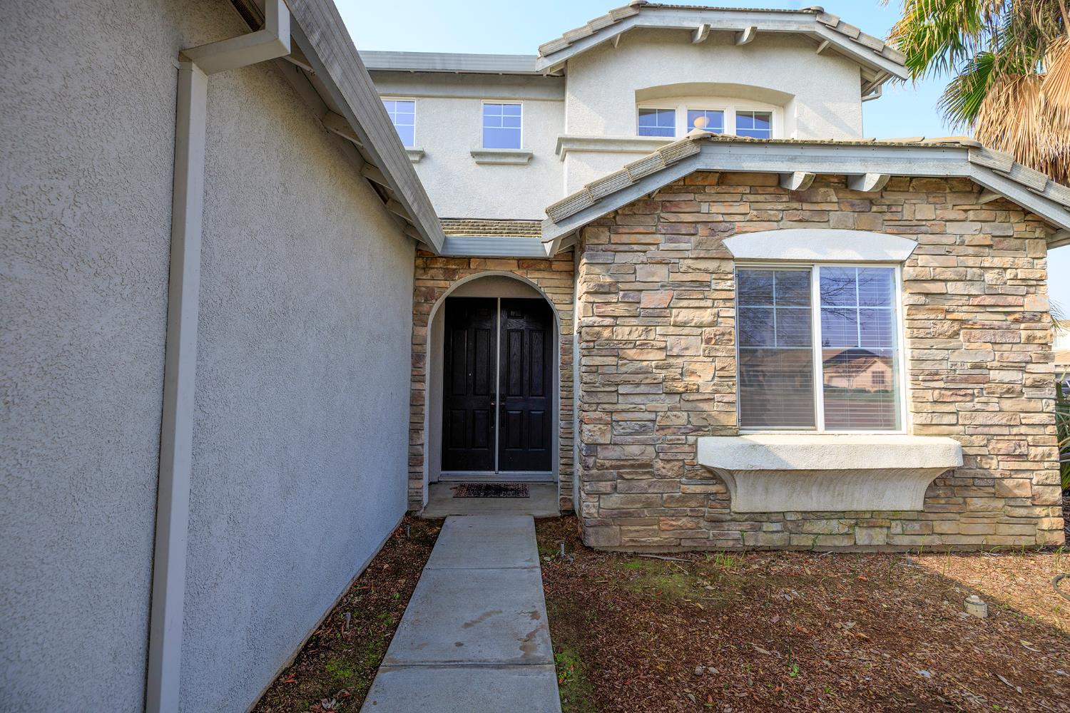 1537 Atlantic Avenue