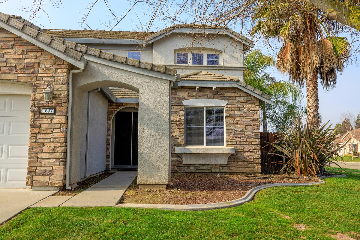 1537 Atlantic Avenue