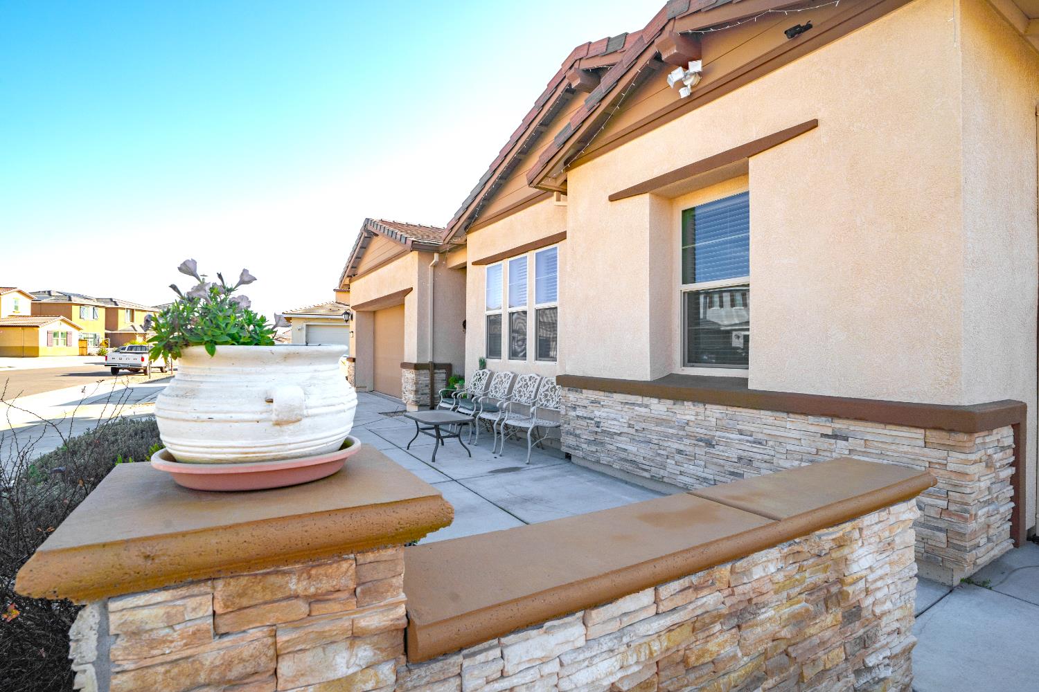 9444 Quintero Avenue