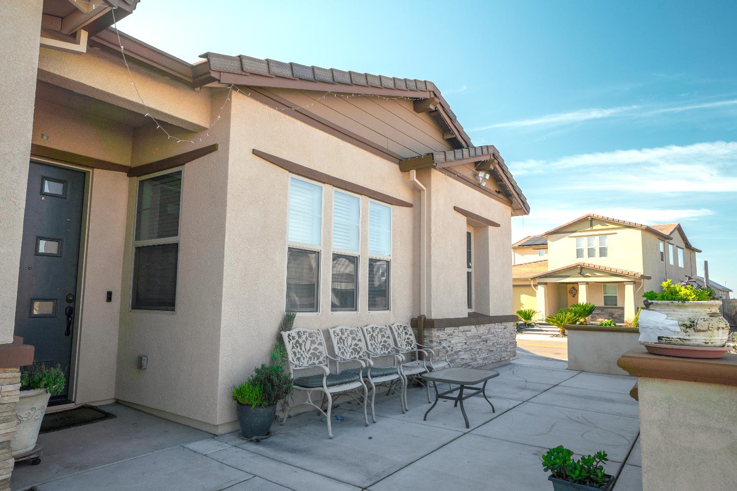 9444 Quintero Avenue