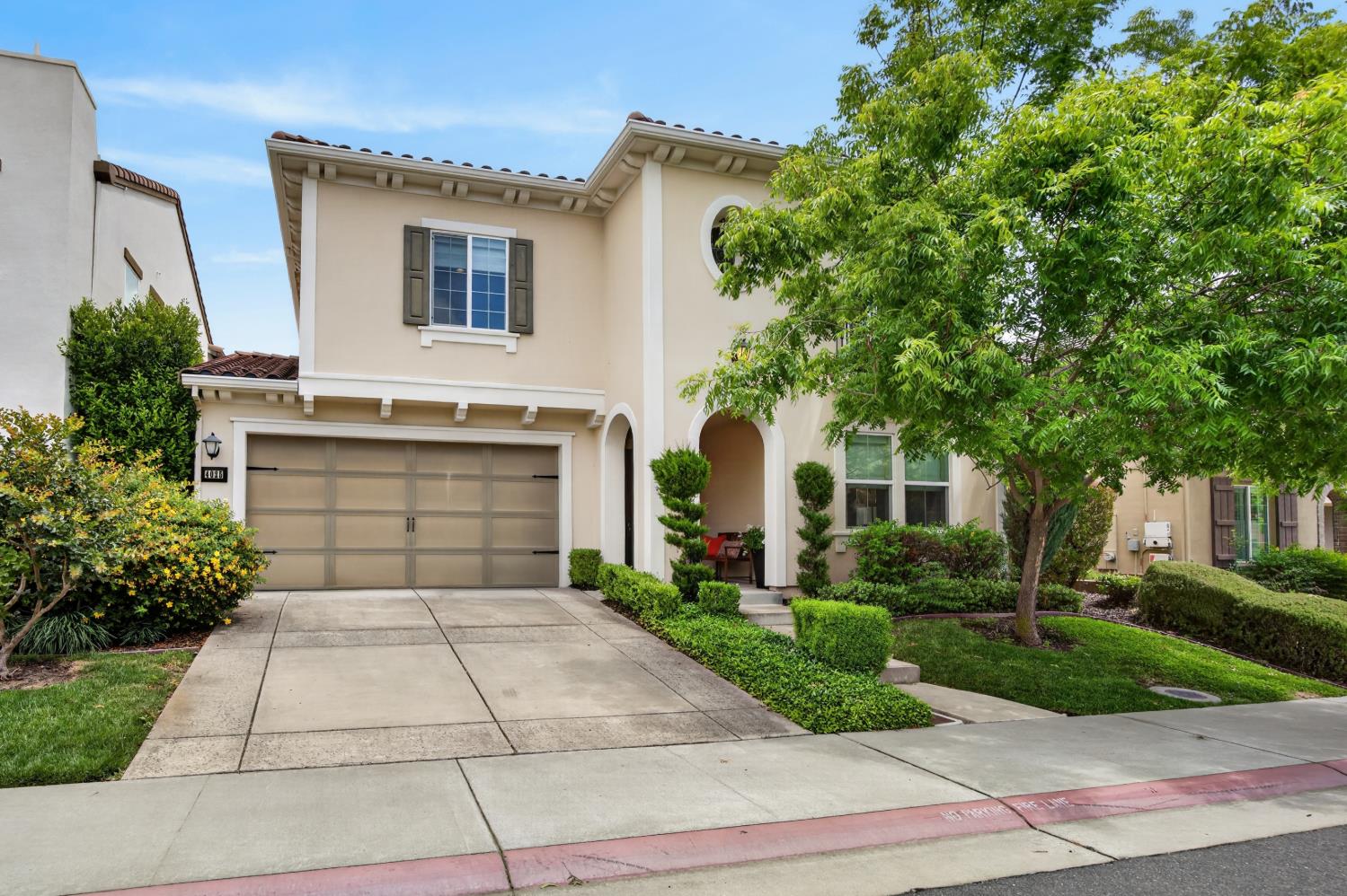 4025 Bari Drive