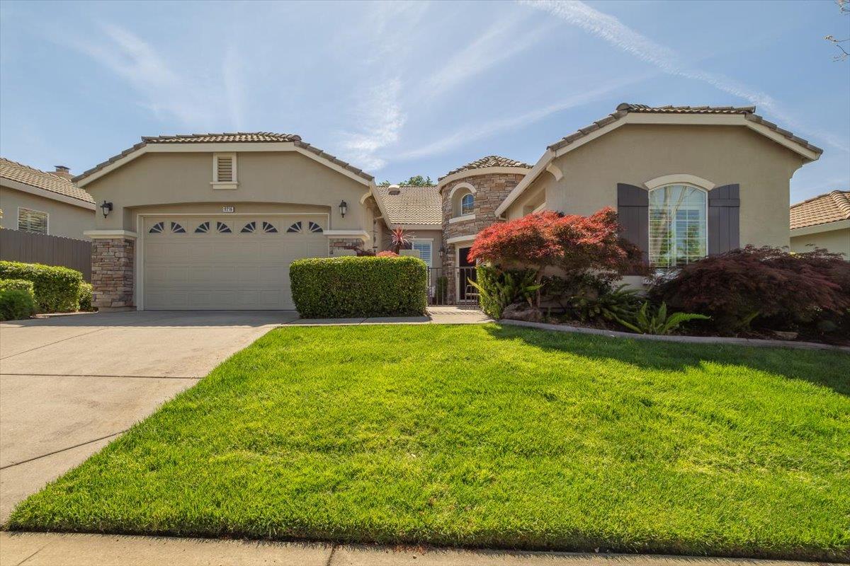 9216 Forestberry Way