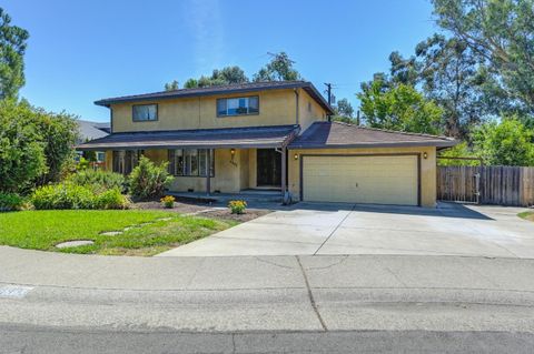 6903 Los Olivos Way, Carmichael, CA 95608 - MLS#: 224096326