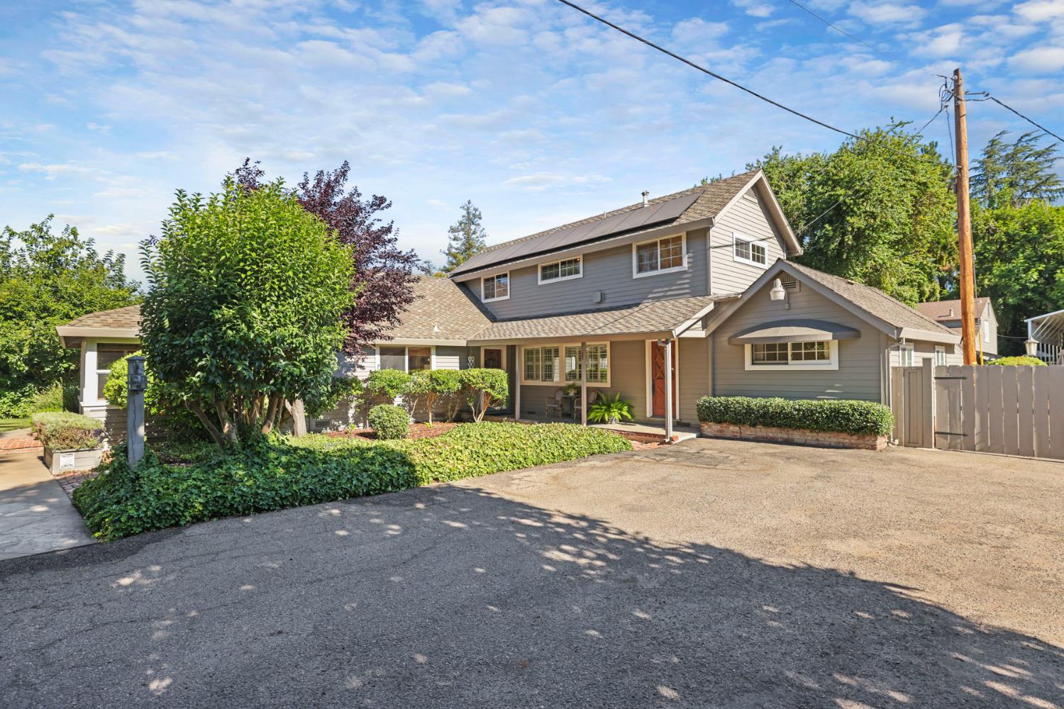 5201 E Ashley Lane