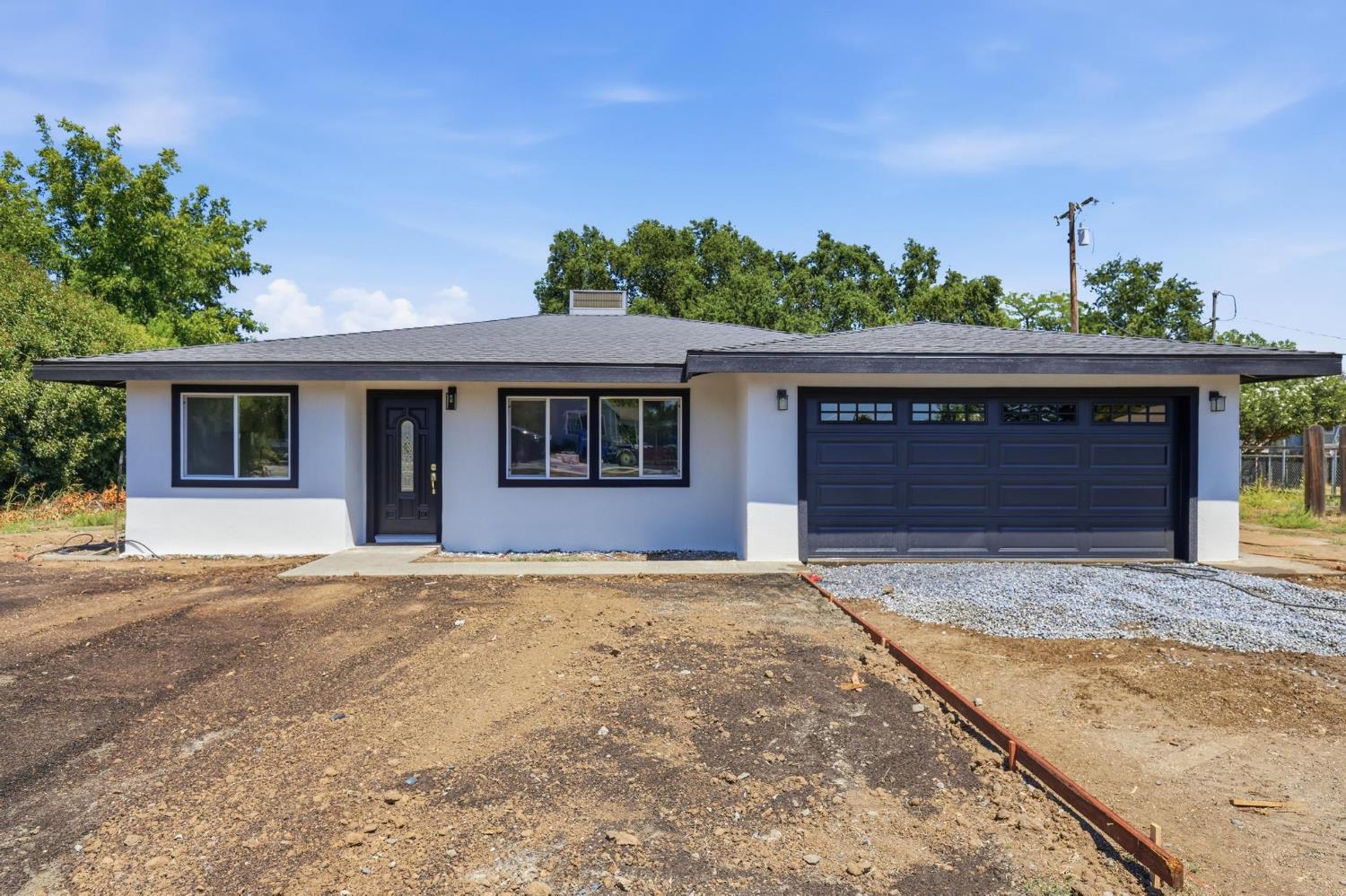 3106 2nd Street