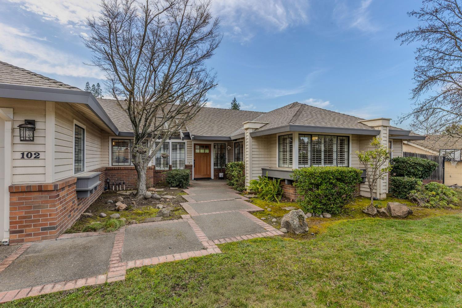 102 Spring Water Way