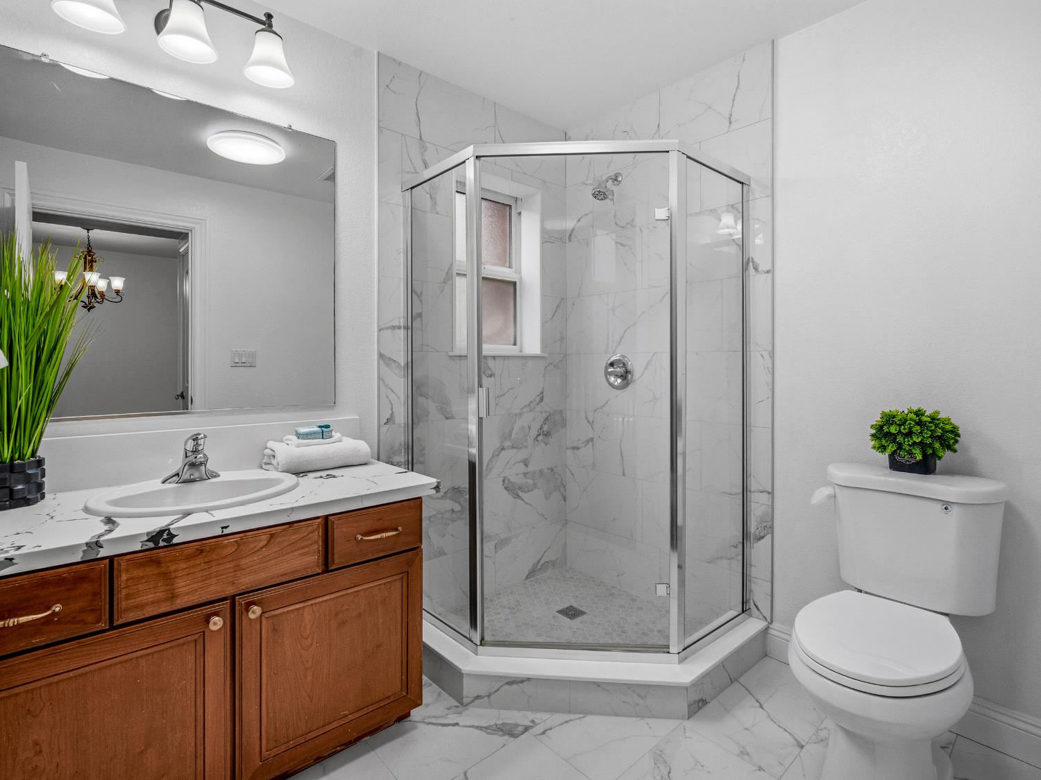 Fair Oaks, California 95628, United States, 4 Bedrooms Bedrooms, ,3 BathroomsBathrooms,Residential,Active,251827