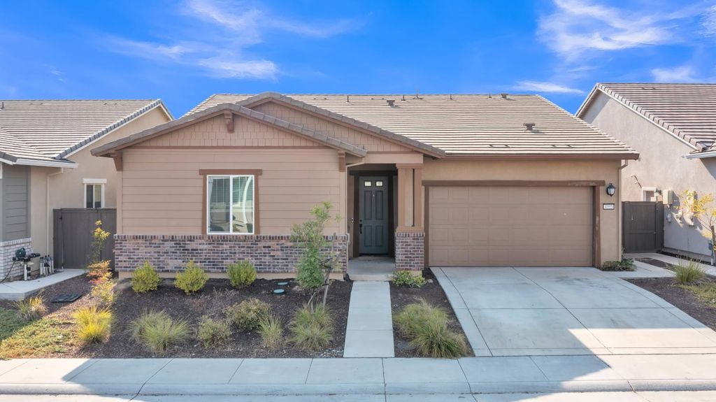 Photo of 4993 Gold Rush Drive, Folsom, CA 95630 (MLS # 225116096)
